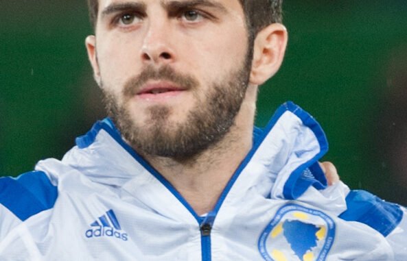 20150331_2025_AUT_BIH_2130_Miralem_Pjanić